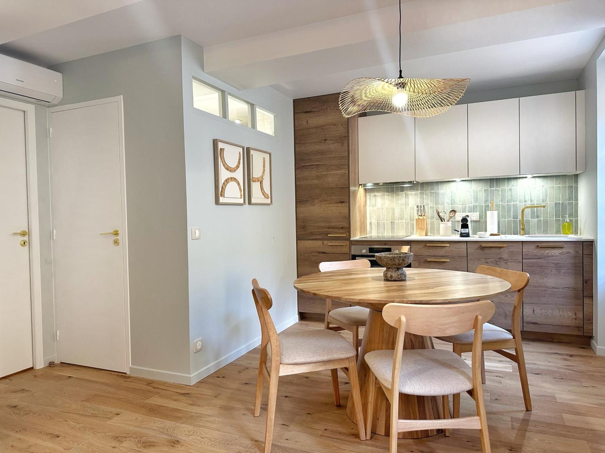 La Maison Cavet 5 Appartements De Standing Au Coeur Du Village Sanary-sur-Mer Extérieur photo