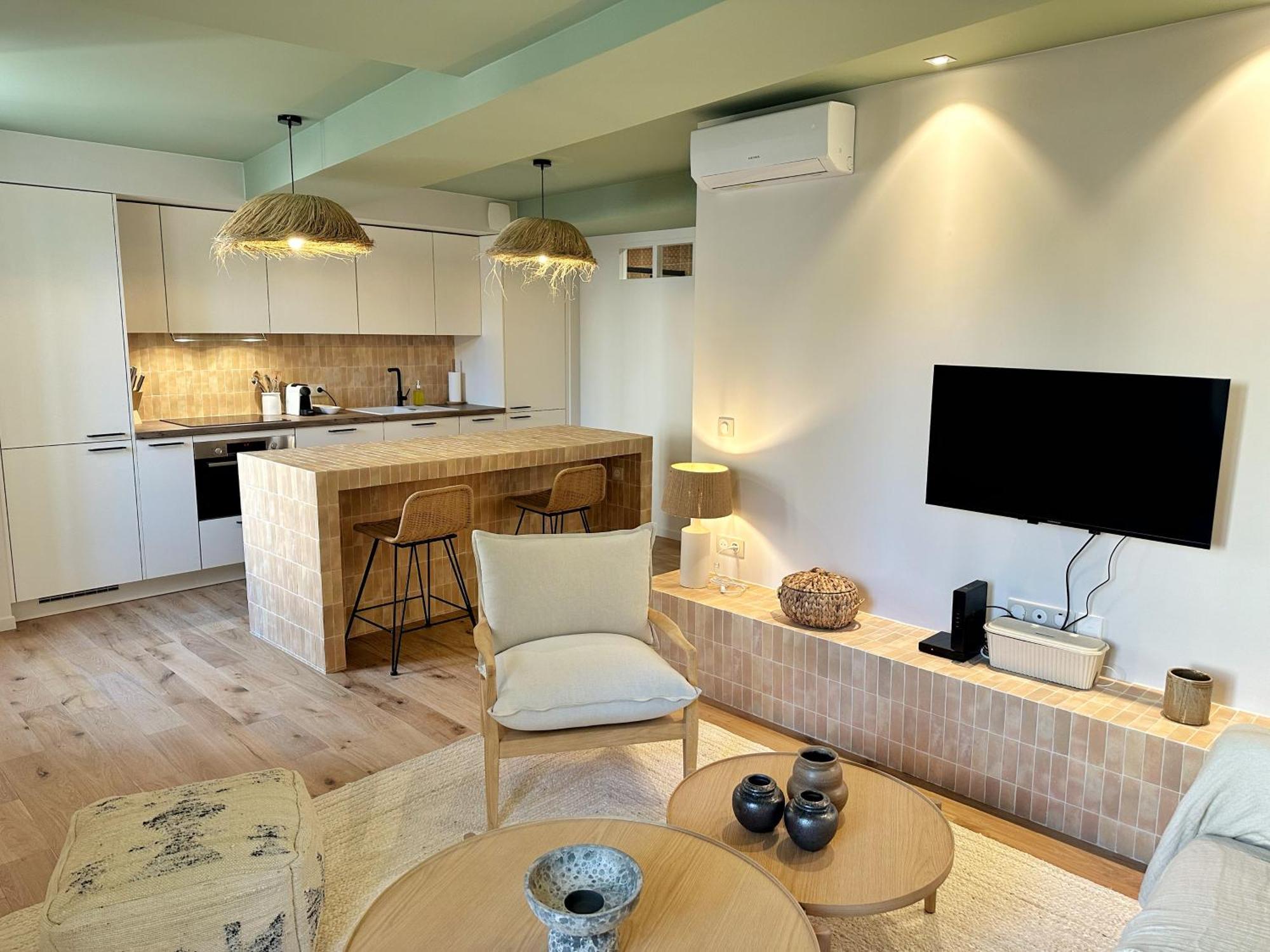 La Maison Cavet 5 Appartements De Standing Au Coeur Du Village Sanary-sur-Mer Extérieur photo
